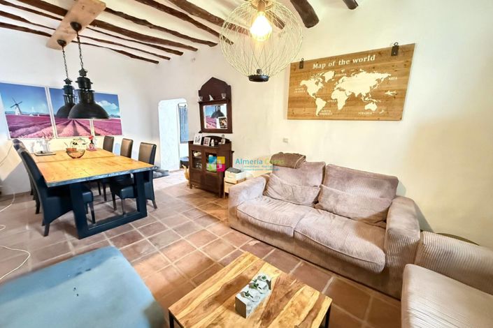 Image No.11-5 Bed Country House for sale