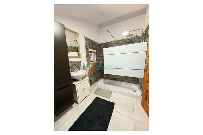 Image No.31-5 Bed Country House for sale