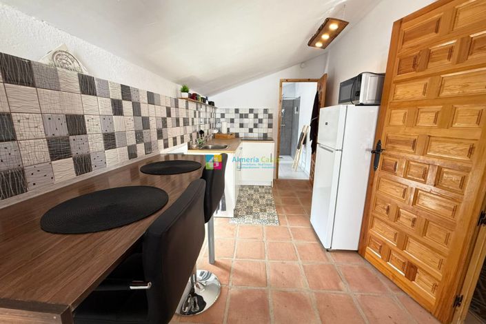 Image No.33-5 Bed Country House for sale