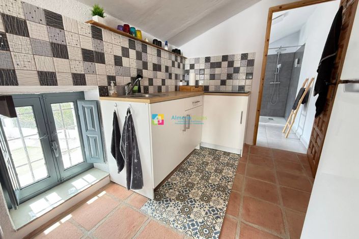 Image No.34-5 Bed Country House for sale