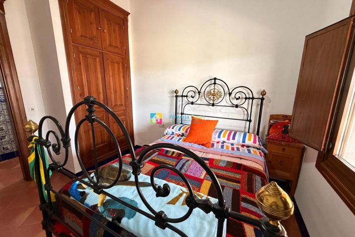 Image No.17-4 Bed Villa for sale