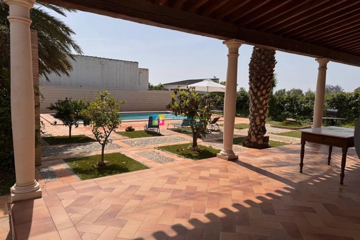 Image No.4-4 Bed Villa for sale