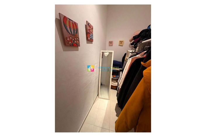 Image No.24-5 Bed Townhouse for sale