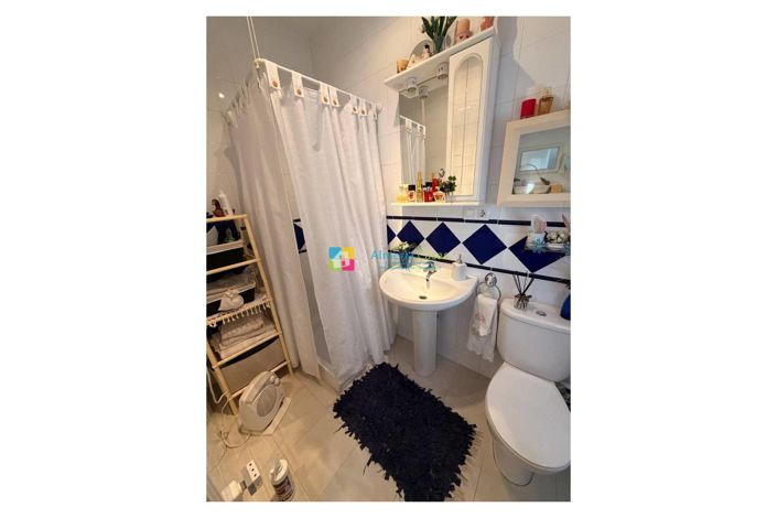 Image No.3-5 Bed Townhouse for sale