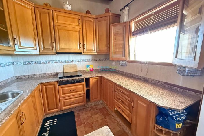 Image No.11-2 Bed Country House for sale