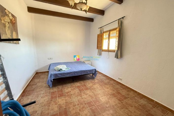 Image No.16-2 Bed Country House for sale