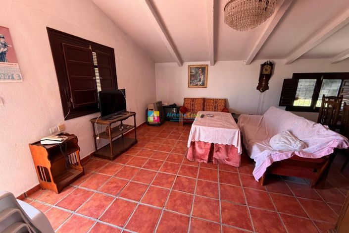 Image No.10-5 Bed Country House for sale