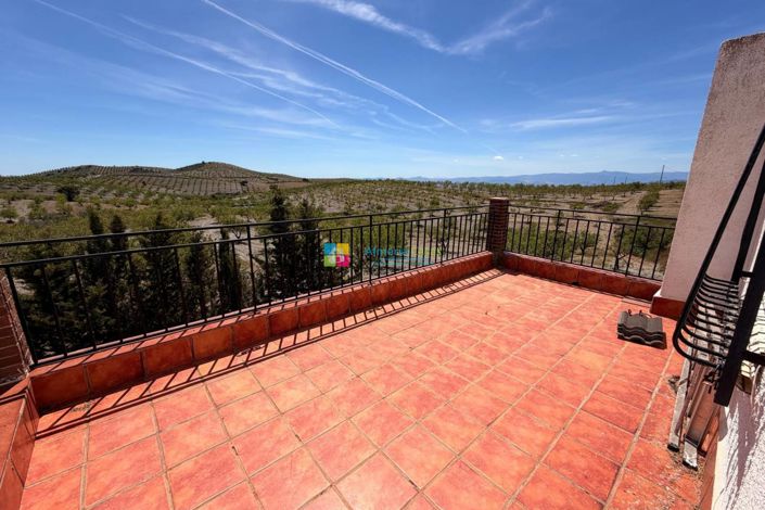 Image No.15-5 Bed Country House for sale