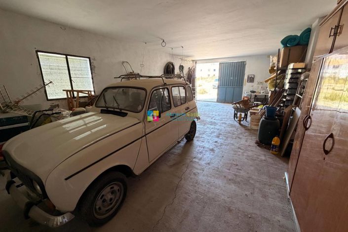 Image No.32-5 Bed Country House for sale