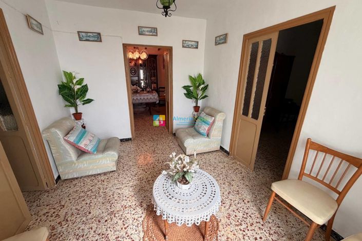 Image No.14-7 Bed Country House for sale