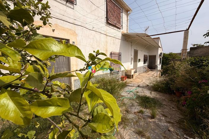 Image No.2-7 Bed Country House for sale