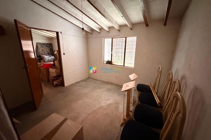 Image No.26-7 Bed Country House for sale