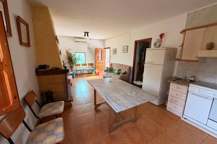 Image No.5-7 Bed Country House for sale