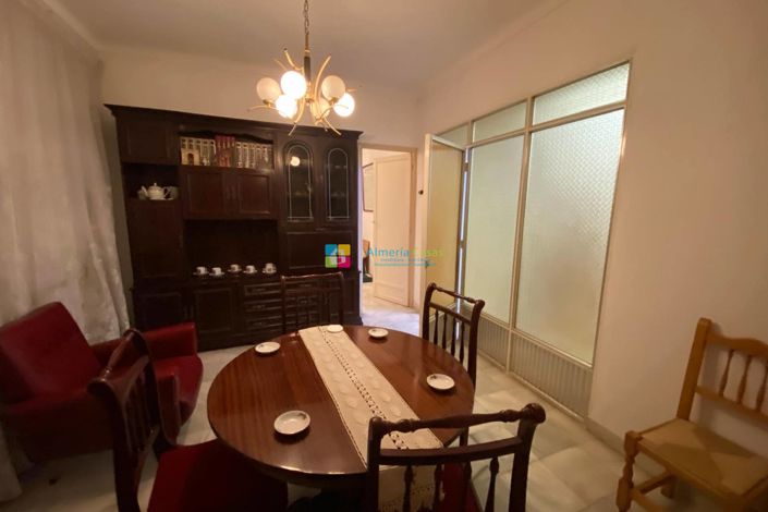 Image No.20-8 Bed Townhouse for sale
