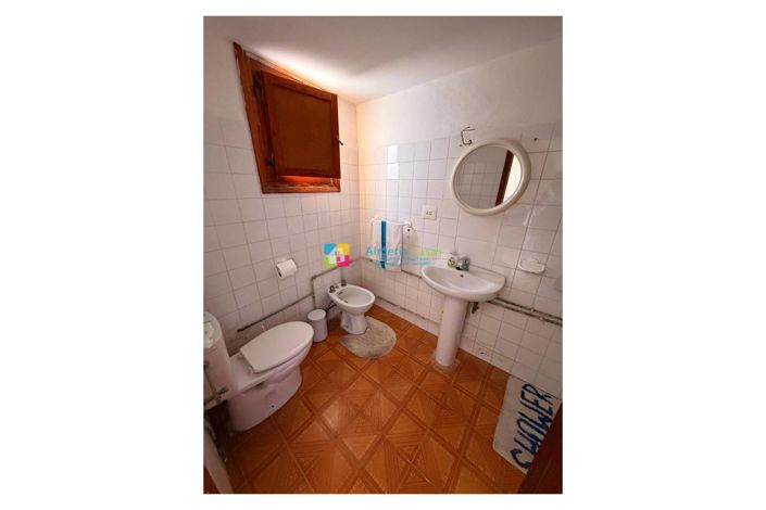 Image No.5-4 Bed Townhouse for sale