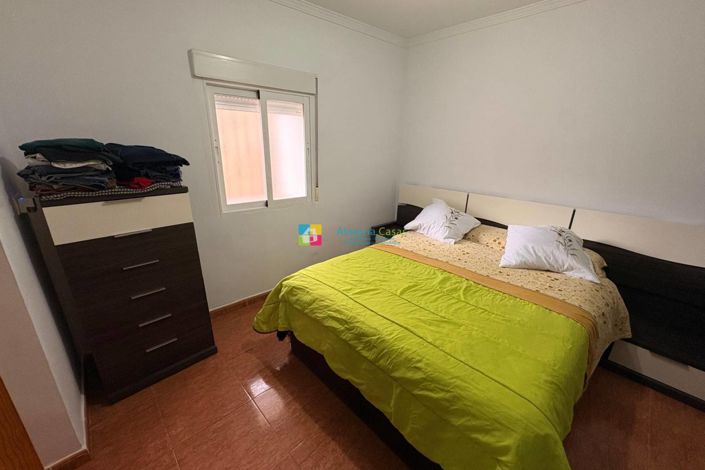 Image No.7-2 Bed Townhouse for sale