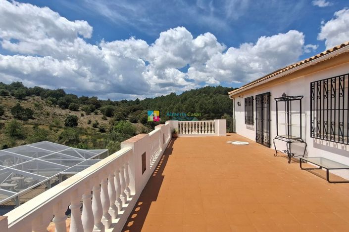 Image No.21-4 Bed Country House for sale
