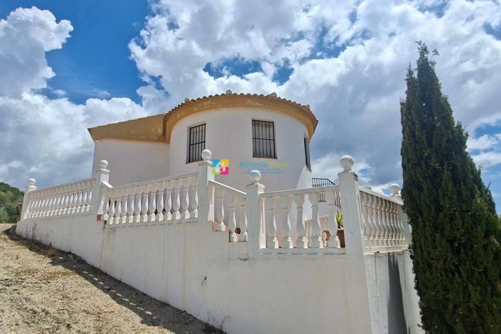 Image No.25-4 Bed Country House for sale