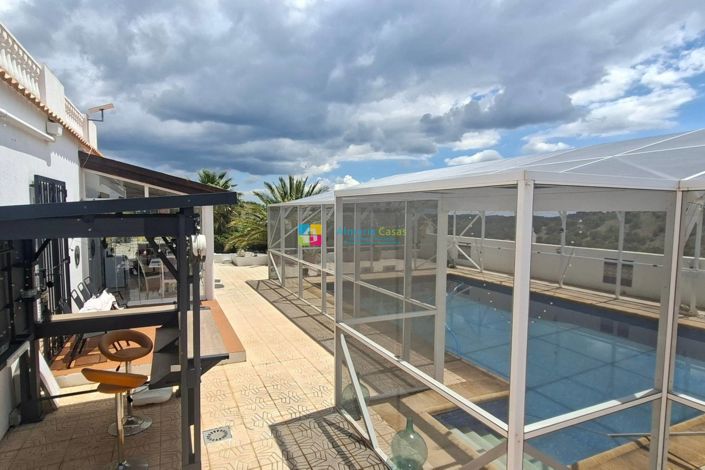 Image No.3-4 Bed Country House for sale