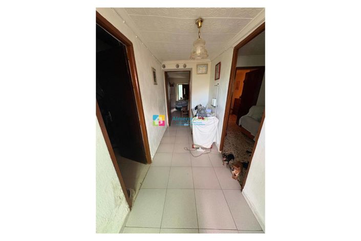 Image No.3-5 Bed Townhouse for sale