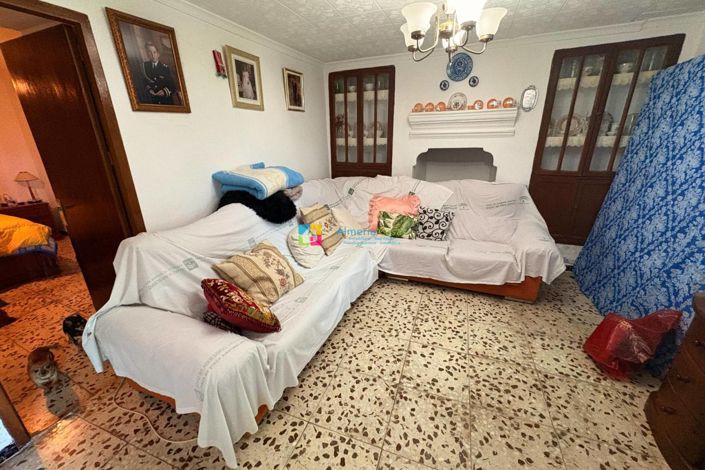 Image No.4-5 Bed Townhouse for sale