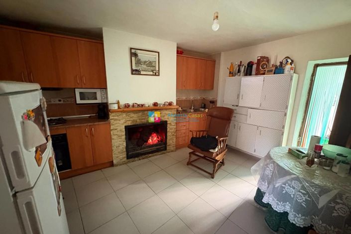 Image No.6-5 Bed Townhouse for sale