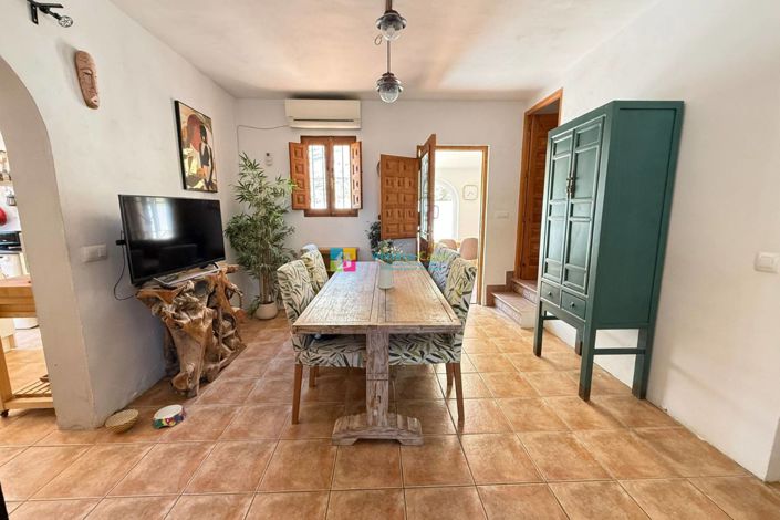 Image No.13-5 Bed Country House for sale