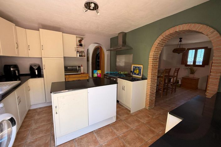 Image No.22-5 Bed Country House for sale