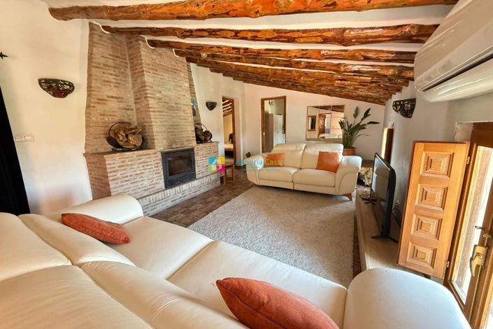 Image No.30-5 Bed Country House for sale