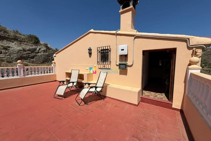 Image No.45-5 Bed Country House for sale