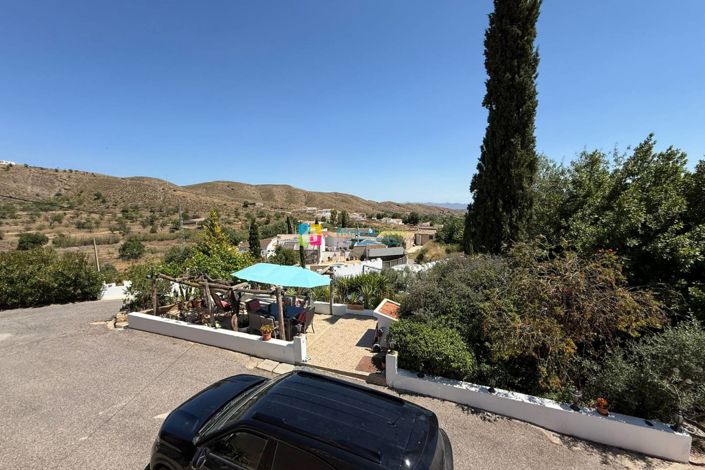 Image No.47-5 Bed Country House for sale