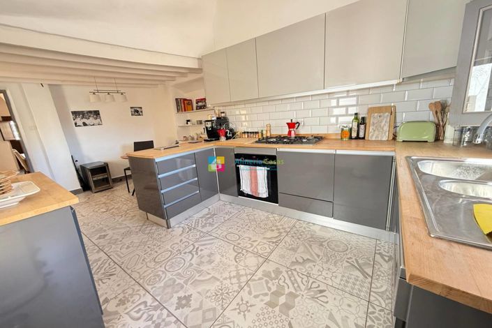 Image No.15-5 Bed Townhouse for sale