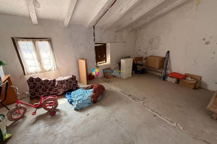 Image No.27-8 Bed Country House for sale