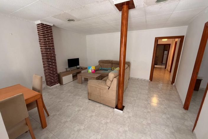 Image No.3-3 Bed Townhouse for sale