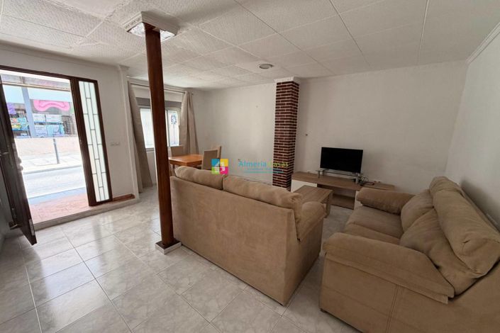 Image No.4-3 Bed Townhouse for sale