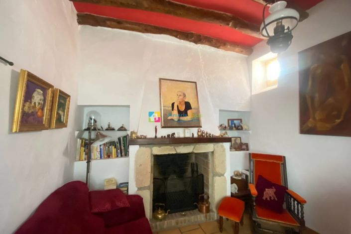 Image No.10-2 Bed Townhouse for sale