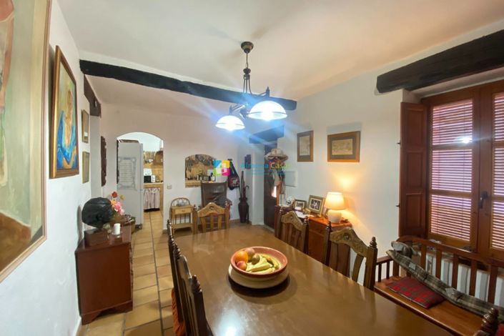 Image No.4-2 Bed Townhouse for sale