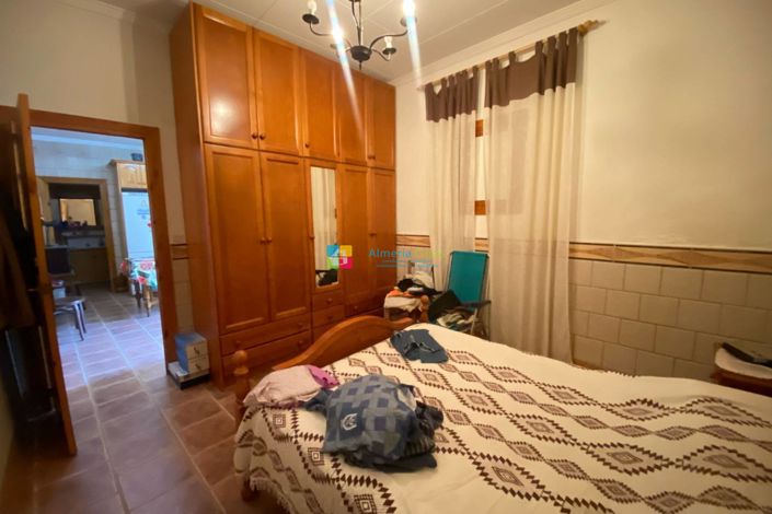Image No.19-7 Bed Country House for sale