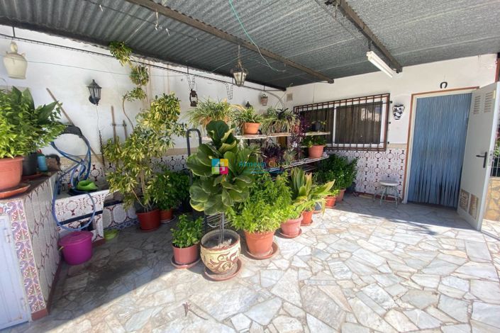 Image No.39-7 Bed Country House for sale