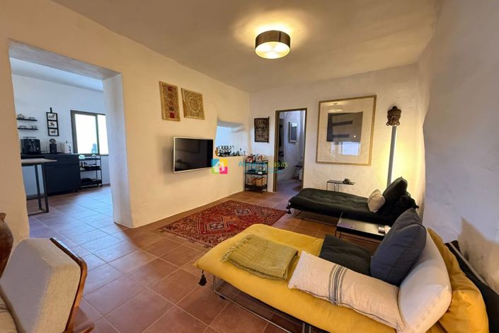 Image No.10-5 Bed Country House for sale