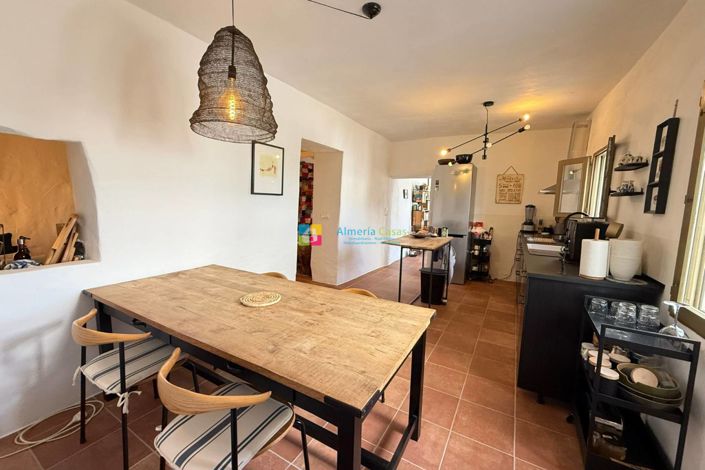 Image No.8-5 Bed Country House for sale