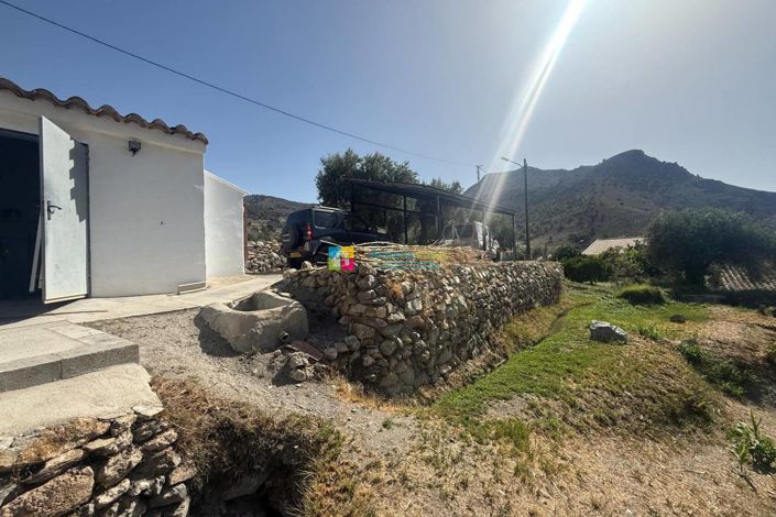 Image No.42-4 Bed Country House for sale
