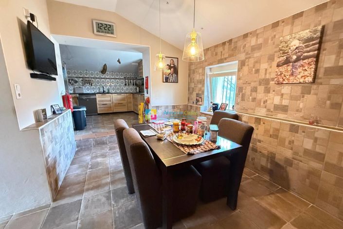 Image No.20-2 Bed Country House for sale