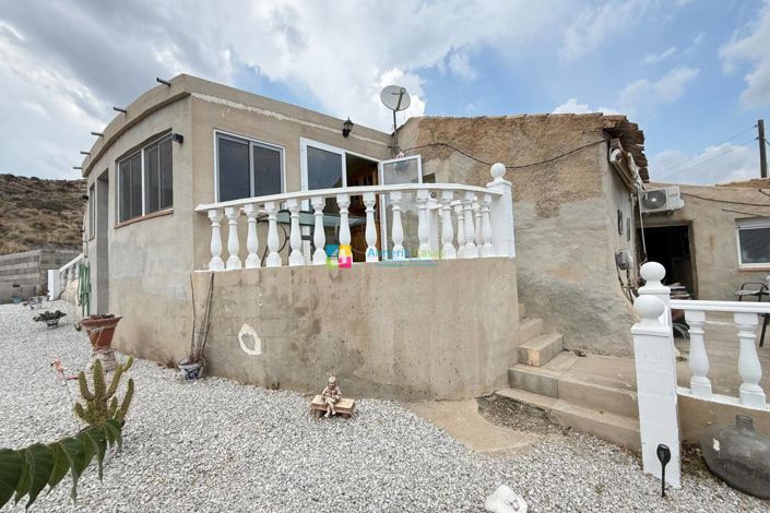 Image No.44-2 Bed Country House for sale