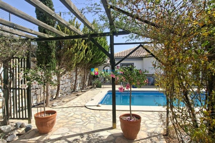 Image No.27-3 Bed Villa for sale