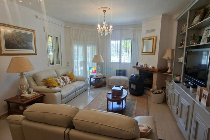 Image No.6-3 Bed Villa for sale