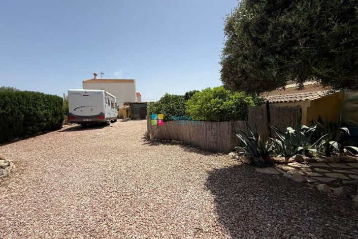 Image No.46-5 Bed Townhouse for sale