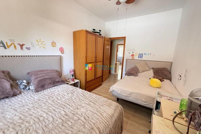 Image No.25-3 Bed Villa for sale