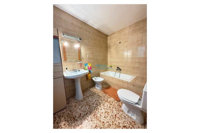 Image No.13-3 Bed Country House for sale