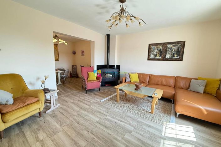 Image No.4-4 Bed Country House for sale